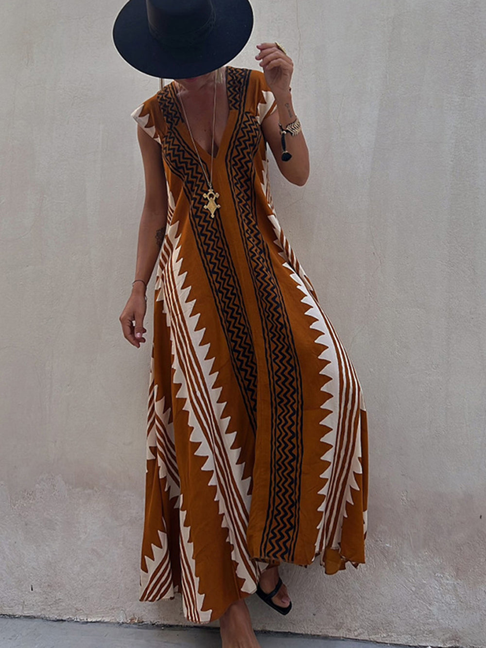Bohemian V-neck Short Sleeves Geometric Casual Maxi Dress