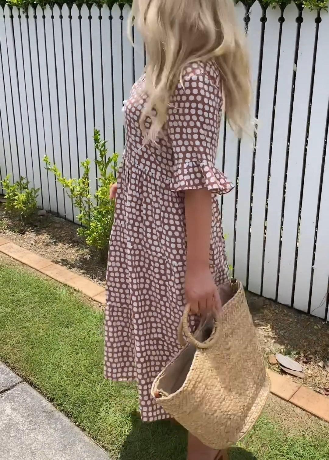 Elegant Tiered Round Neck Polka Dots Short-Sleeve Midi Dress