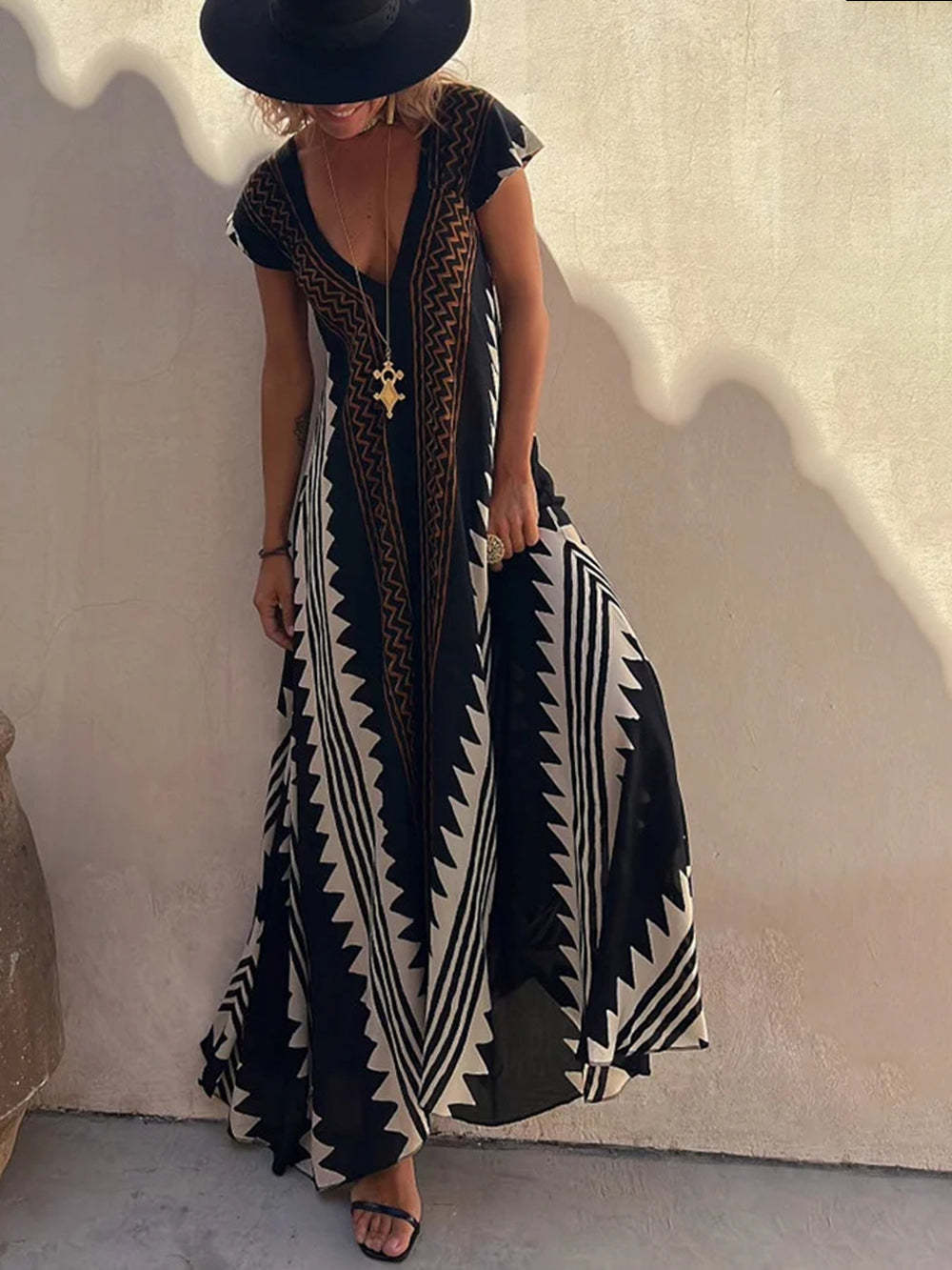 Bohemian V-neck Short Sleeves Geometric Casual Maxi Dress